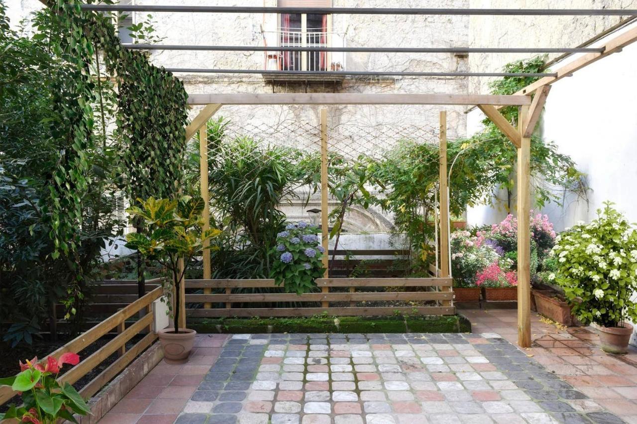 ナポリGiardino D'Atriアパートメント エクステリア 写真